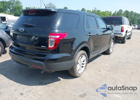 2014 Ford Police Interceptor z USA, uszkodzony, nr VIN 1FM5K8AR6EGA38631